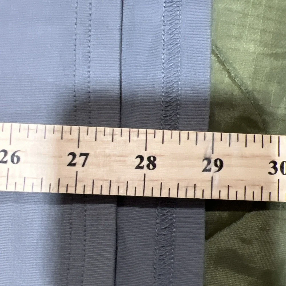 Vtg Oakley Software Polo Mens L Olive Y2K 2000s Skull Label Metal Buttons